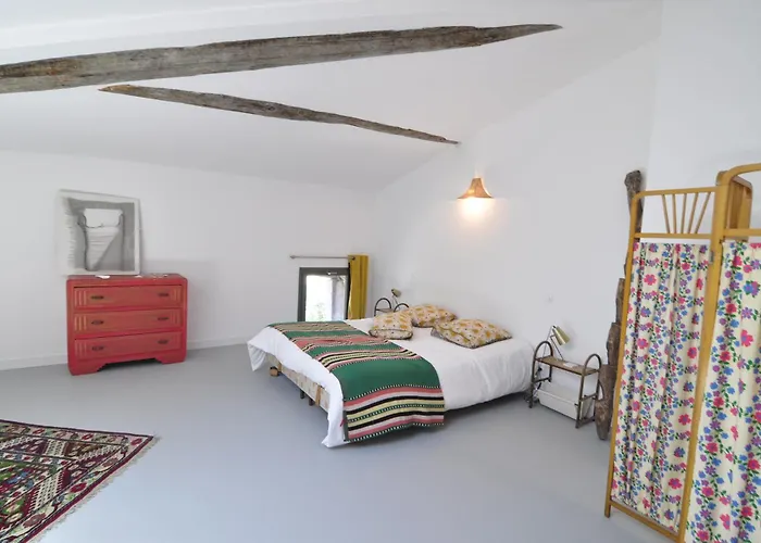 Дом отдыха Mas Familial Avec Piscine Le Clos Cevenol *