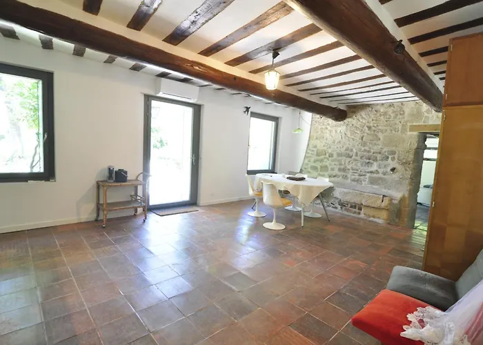Дом отдыха Mas Familial Avec Piscine Le Clos Cevenol *